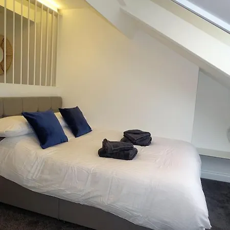 4 - Queens Court Scarborough