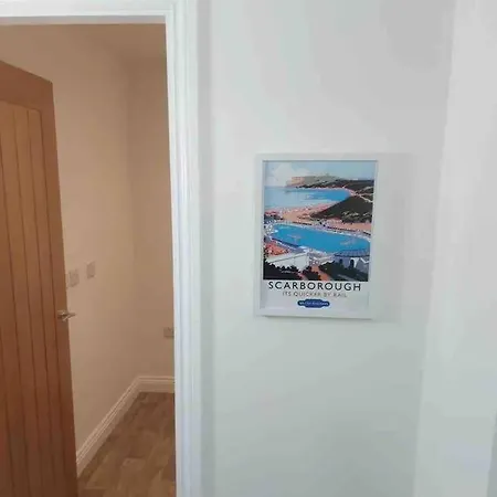 4 - Queens Court Apartament *